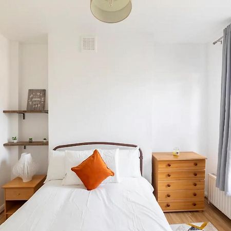 Large, Bright And Spacious 3 Bed Flat In London Ngoại thất bức ảnh